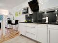 apartment München Haidhausen 01 kitchen 6532