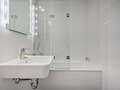 apartment München Maxvorstadt 01 bathroom 6540
