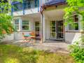 apartment with garden 	 München Neuhausen 02 garden 6555