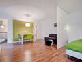 apartment München Schwabing 01 living room 6560