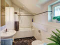 attic apartment München Giesing 01 bathroom 6583