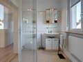 apartment München Moosach 01 bathroom 6666