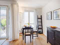 apartment with garden 	 München Neuhausen 03 living area 6696