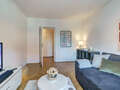 apartment München Schwabing-West (rund um den Bonner Platz) 03 living area 6724