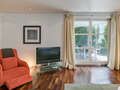 apartment München Herzogpark 05 living room 673