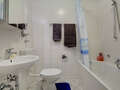 apartment München Gärtnerplatzviertel 01 bathroom 6874