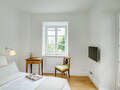 apartment München Schwabing-Nord (zw. Belgrad- & Leopoldstraße) 02 sleeping area 6907