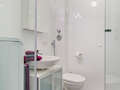 studio München Bogenhausen 03 bathroom 7047