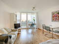 apartment München Schwabing 01 living room 7069