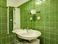 apartment München Arabellapark 04 bathroom 7076
