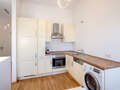 attic apartment München Neuhausen 01 kitchen 7084