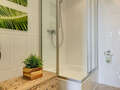 apartment München Arabellapark 01 bathroom 7141
