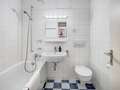 apartment München Schwabing-West 01 bathroom 7194