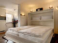 apartment München Neuhausen 01 sleeping area 7421