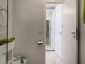 apartment München Arabellapark 03 bathroom 7496