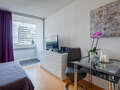 studio München Arabellapark 05 living area 7848