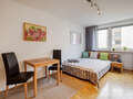 apartment München Schwabing-West 02 living area 7854