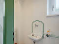 corner townhouse München Ramersdorf 01 guest toilet 8036