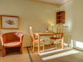 apartment München Solln 04 living room 830
