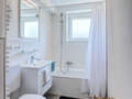 apartment München Bogenhausen 01 bathroom 8368