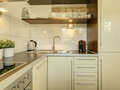apartment with garden 	 München Maxvorstadt 02 kitchen 8378