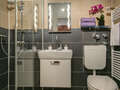 apartment with garden 	 München Maxvorstadt 01 bathroom 8378