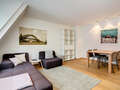 apartment München Neuhausen 01 living room 8591