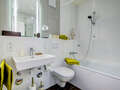 apartment München Schwabing-West 01 bathroom 8608