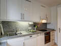 roof terrace apartment München Arabellapark 03 kitchen 9024