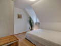 attic apartment Gräfelfing 03 sleeping area 9079
