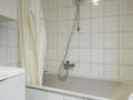 attic apartment München Obergiesing 01 bathroom 9124