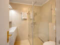 apartment München Sendling-Westpark 01 bathroom 9552