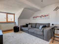 attic apartment München Haidhausen 02 living room 9579