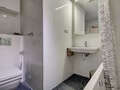attic apartment München Haidhausen 02 bathroom 9579