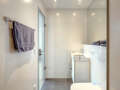 maisonette-gallery apartment Unterschleißheim Lohhof 02 bathroom 9677