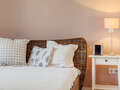 apartment München Neuhausen 02 sleeping area 9686
