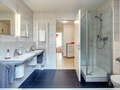 apartment with garden 	 München Forstenried 03 bathroom 9703
