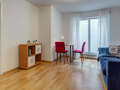 apartment with garden 	 München Forstenried 02 guest room 9703