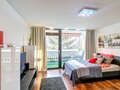 apartment München Schwabing-West 01 living room 9823