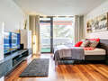 apartment München Schwabing-West 03 living room 9823