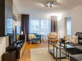 apartment München Untersendling 01 living room 9825