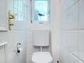maisonette München Thalkirchen 02 guest toilet 9867