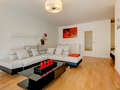 apartment München Schwabing-West 05 living room 9967
