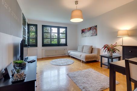 https://www.mrlodge.com/rent/2-room-apartment-munich-thalkirchen-10006