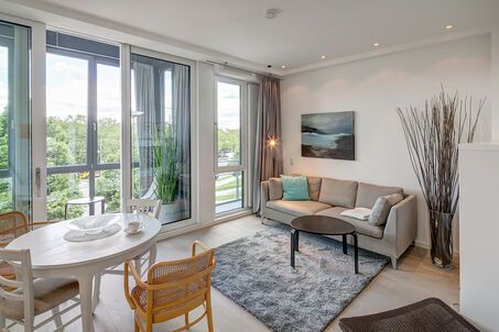 https://www.mrlodge.com/rent/1-room-apartment-munich-schwabing-10046