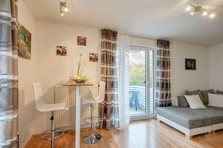 https://www.mrlodge.com/rent/1-zimmer-wohnung-muenchen-riem-10248