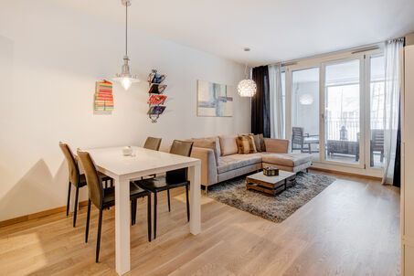 https://www.mrlodge.com/rent/2-room-apartment-munich-maxvorstadt-10381