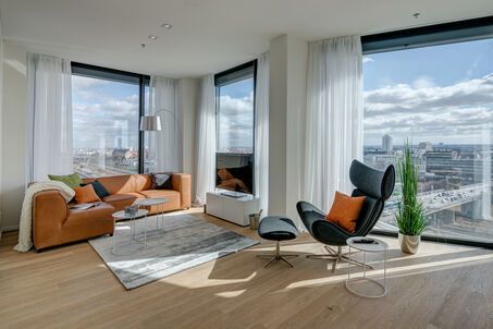 https://www.mrlodge.com/rent/4-room-apartment-munich-nymphenburg-10451
