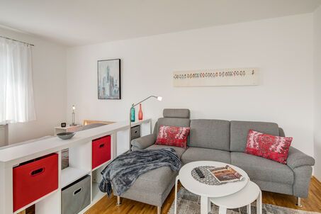 https://www.mrlodge.com/rent/1-room-apartment-munich-schwabing-10507