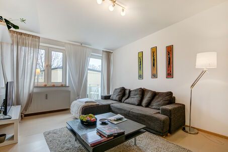 https://www.mrlodge.com/rent/3-room-apartment-munich-parkstadt-bogenhausen-10517